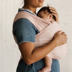 Solly Baby Wrap - Blush Swiss Dot